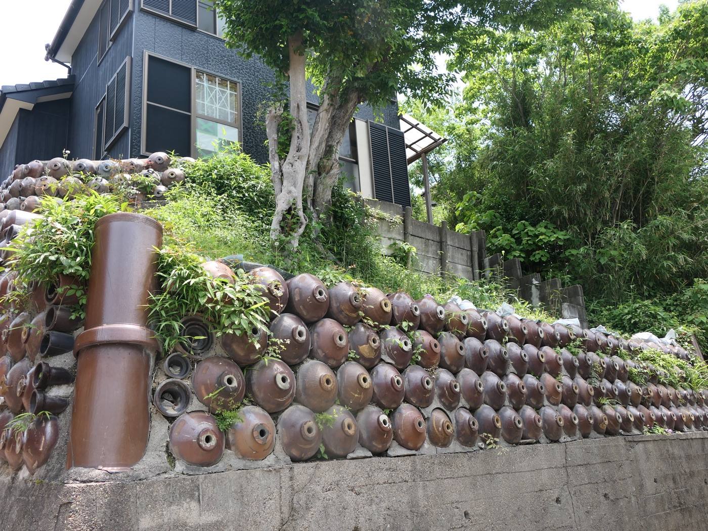the pottery walk of Tokoname