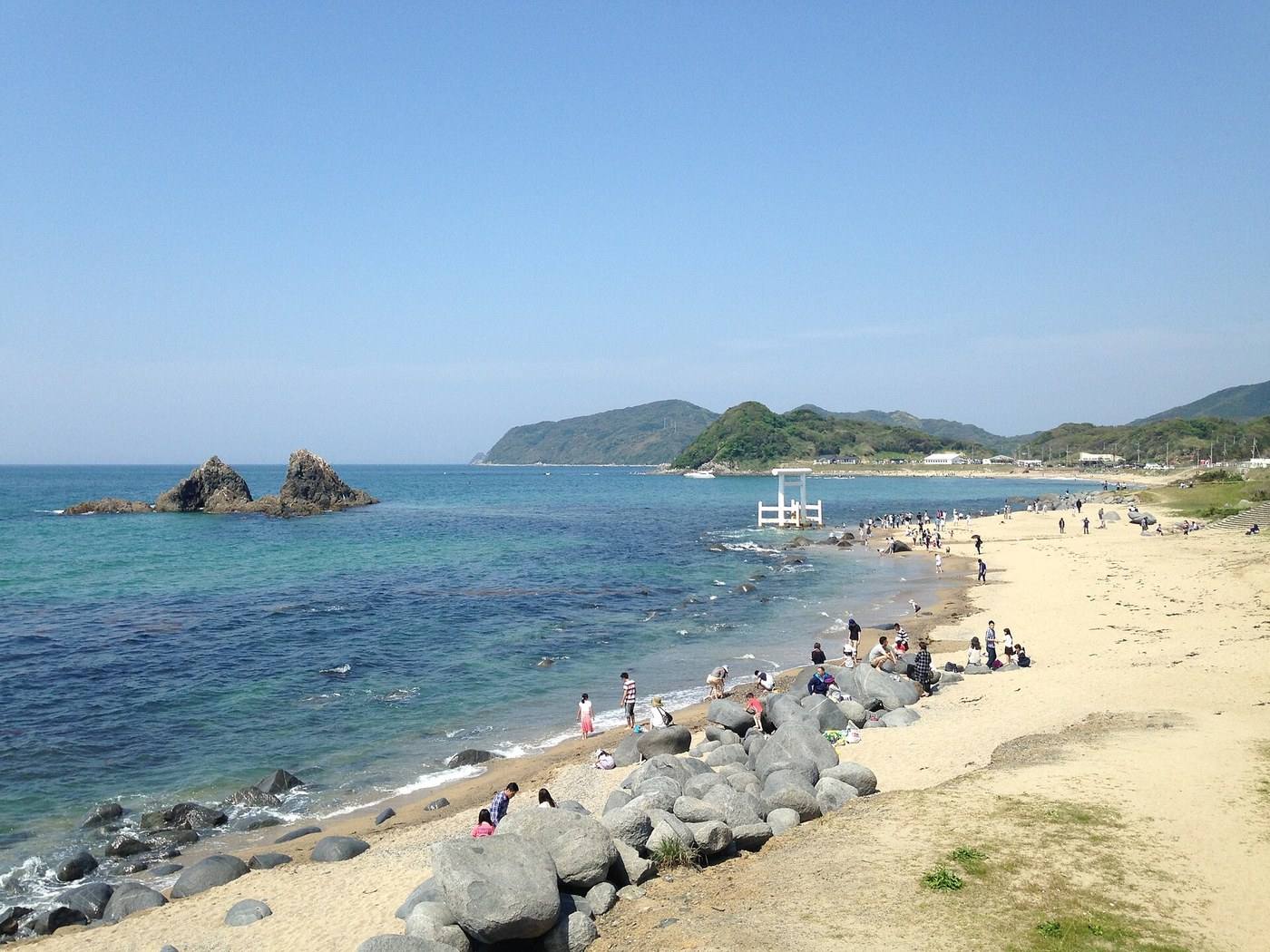 the white torii on the shore at Itoshima