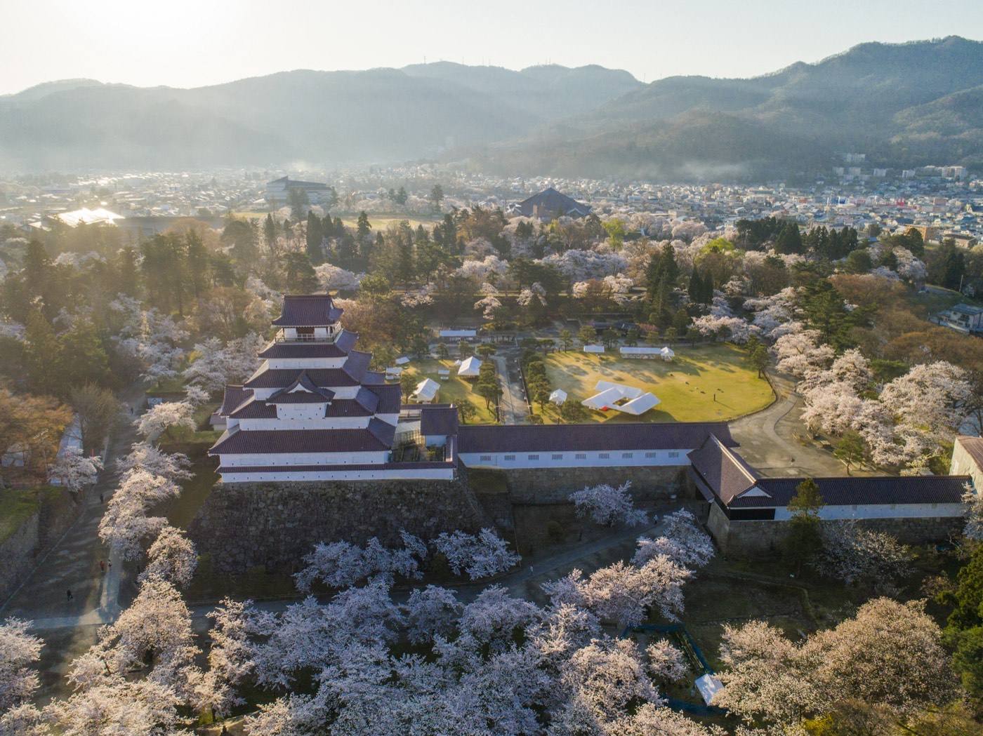 Tsuruga Castle