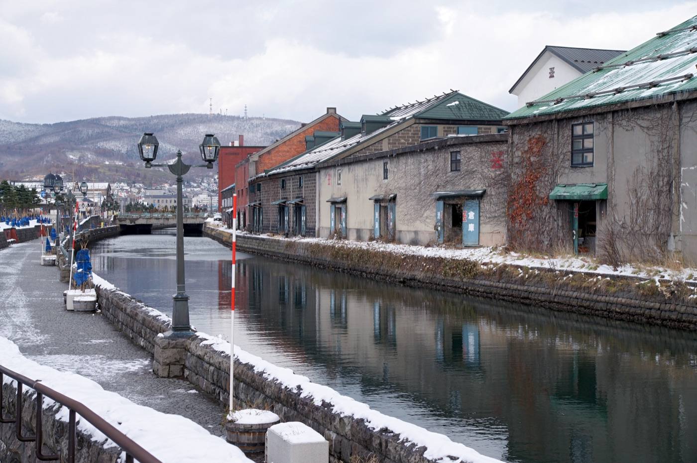the Otaru canal and its gas lamps