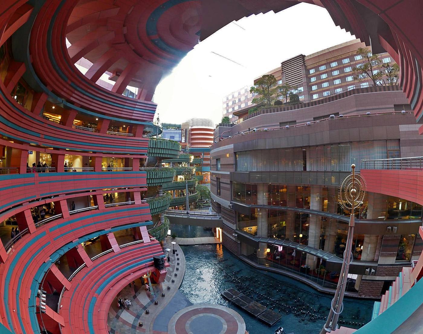 the canal and atrium of Canal City Hakata