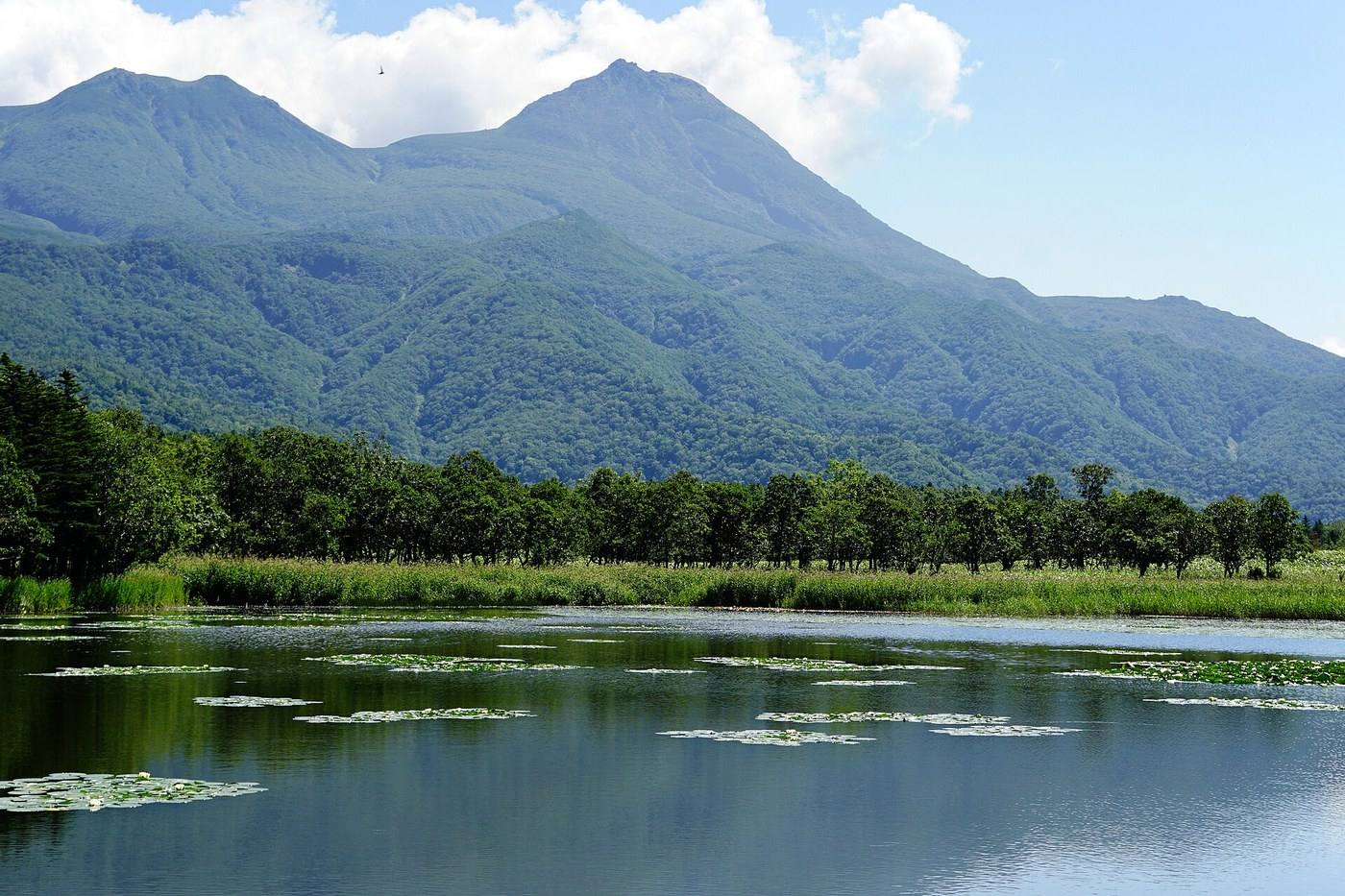 the hills and sky of Hokkaido