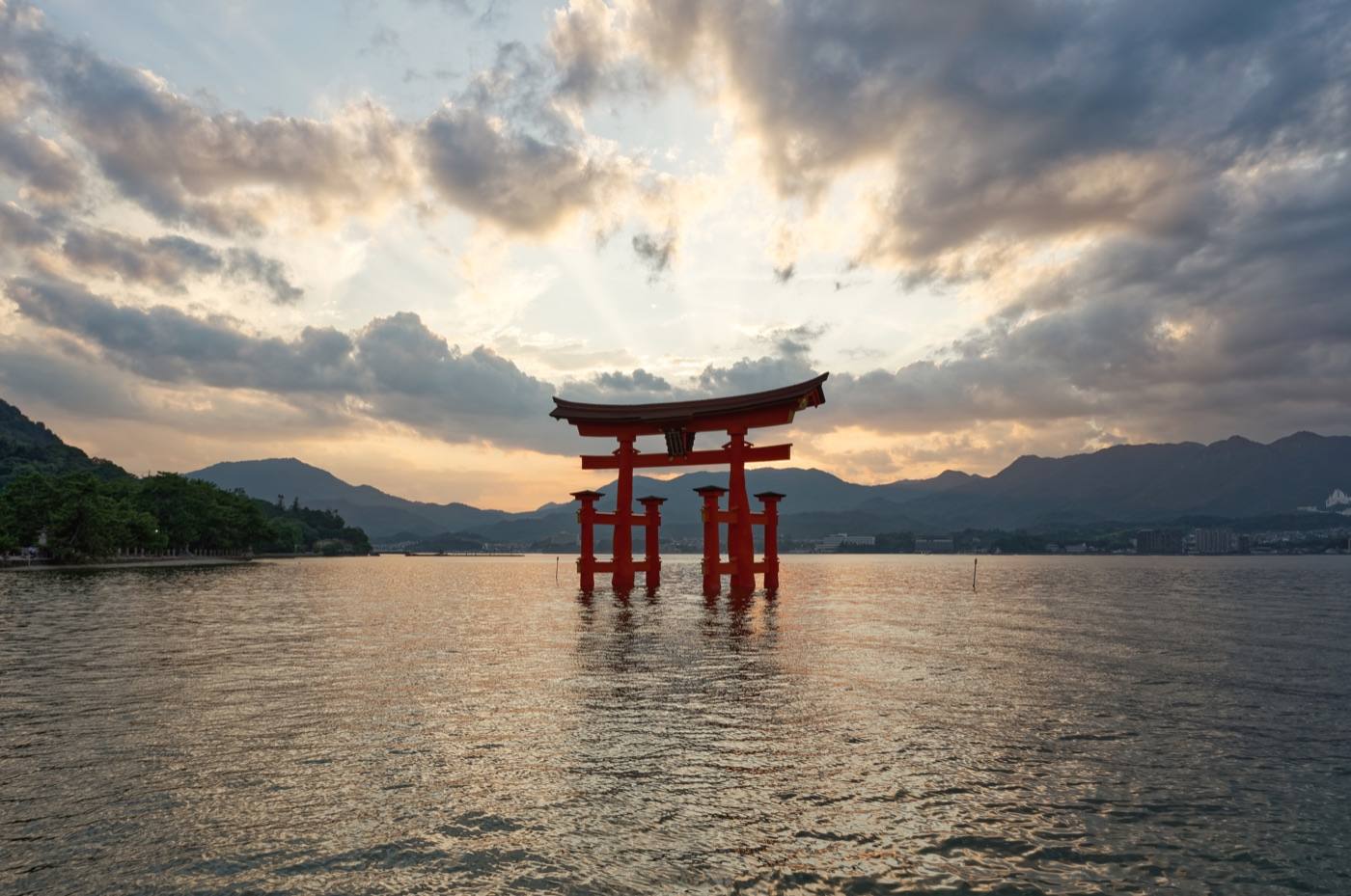 Miyajima and the Peace Memorial Park