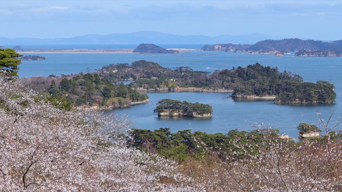 islands, sea and a boat