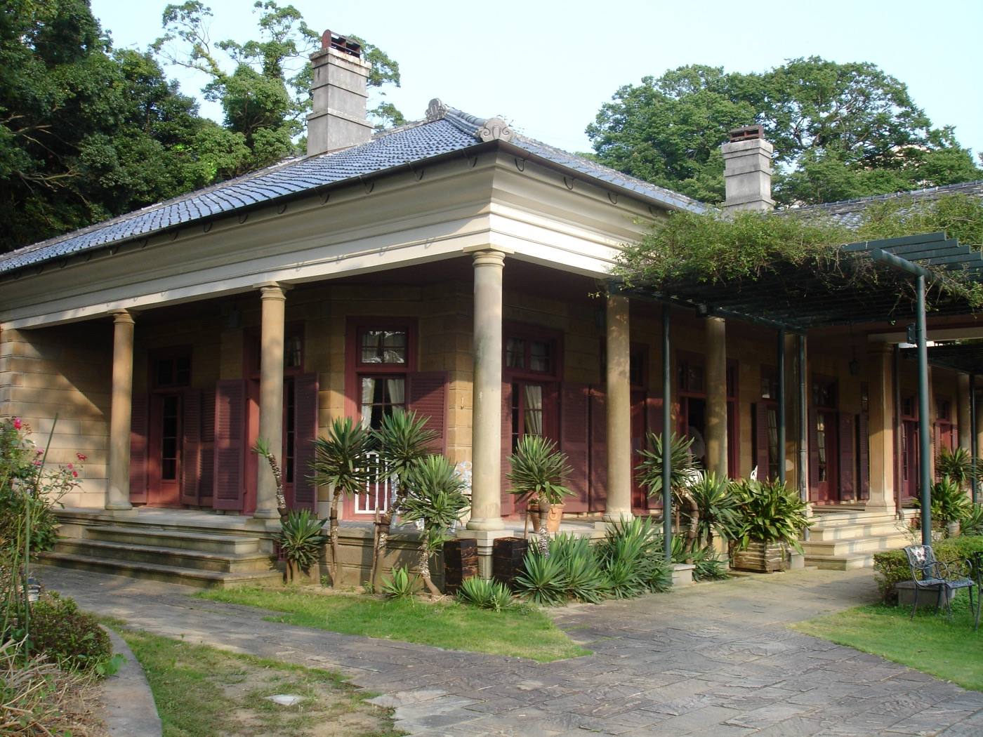 Glover Garden
