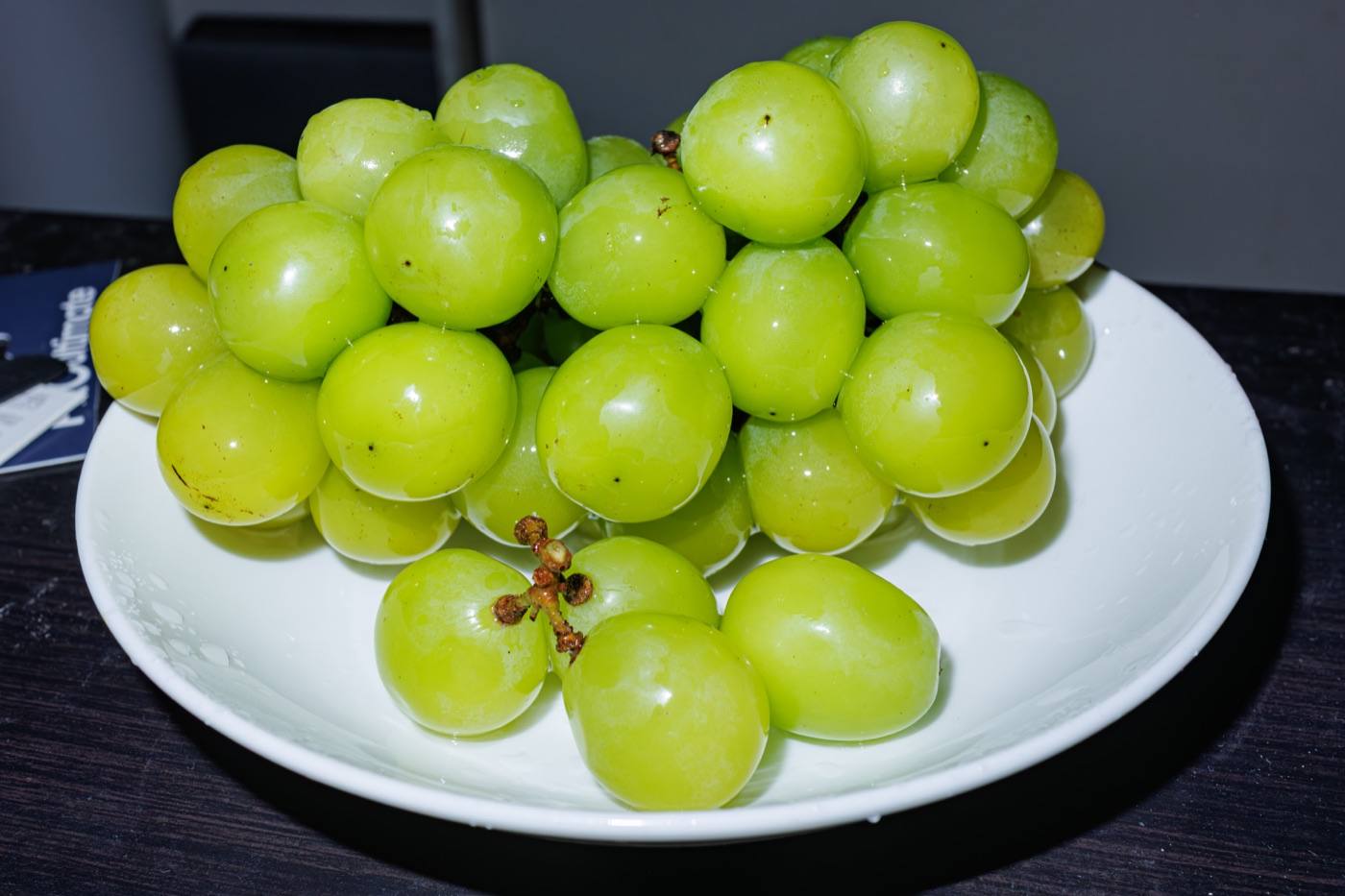 Okayama muscat grapes