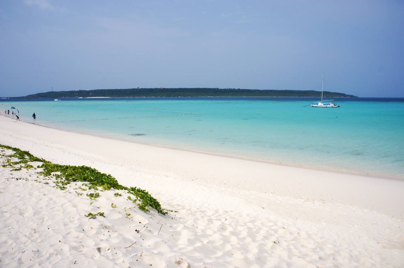 the white sand of Miyakojima